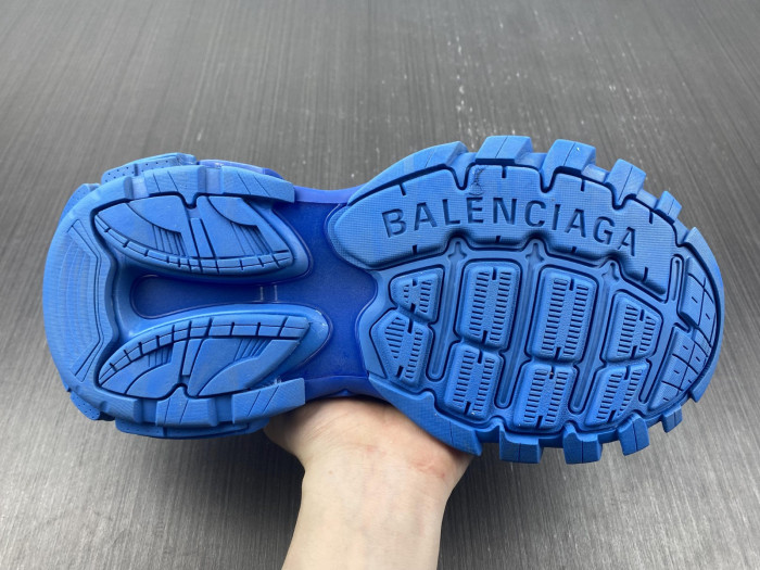 Ba*len*cia*ga track 8000010