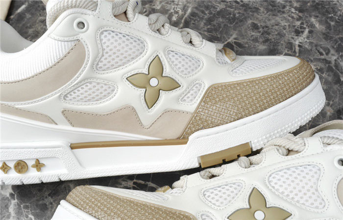 lv skate snekaers l0000303