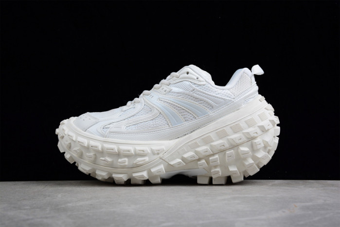 Ba*len*cia*ga defender sneaker