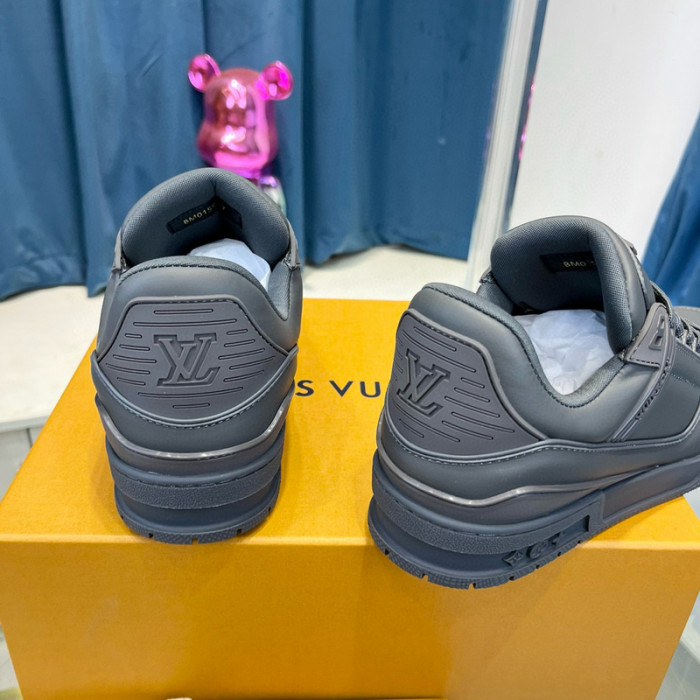 lv snekaers l0000223