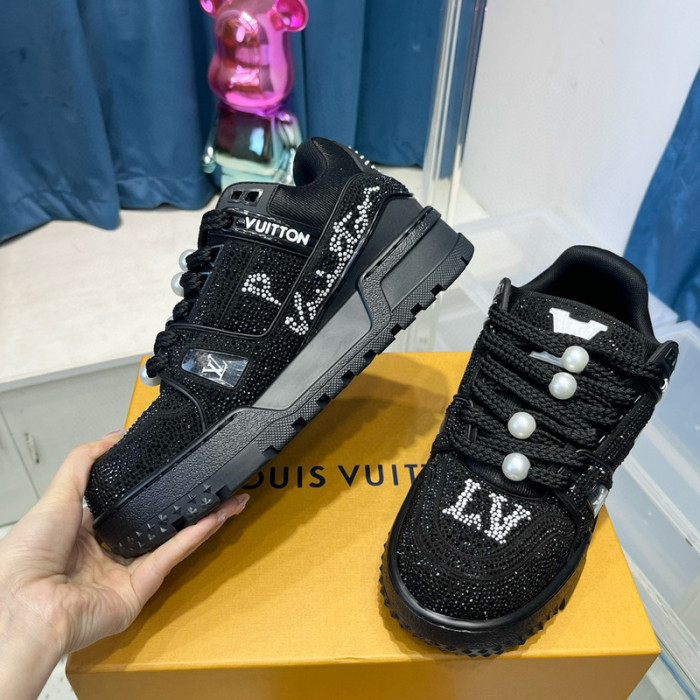 lv snekaers l0000228