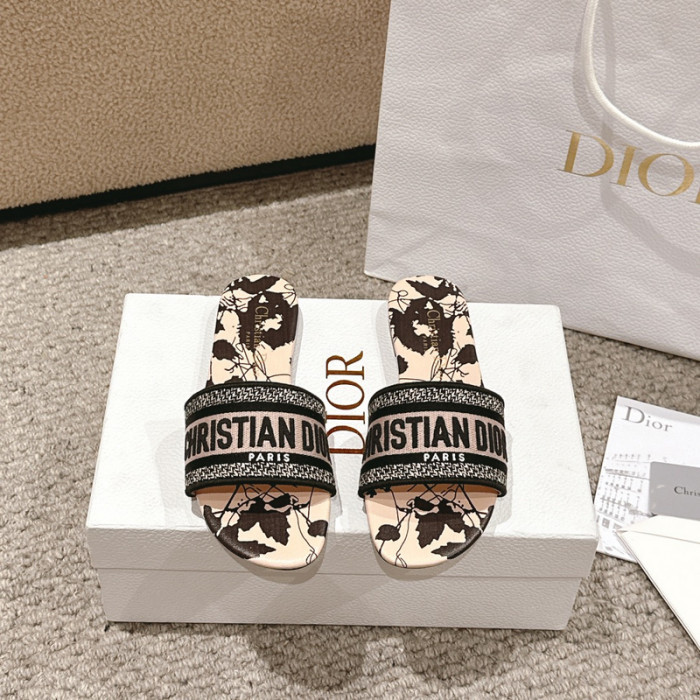 dio* sandals ds64