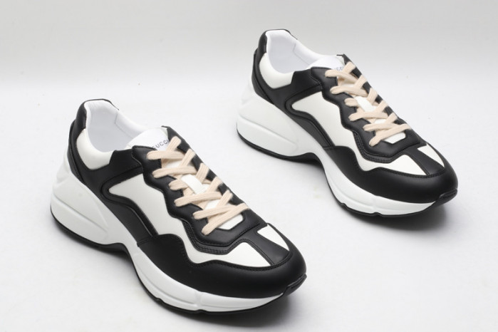 G*u*i* rhyton sneaker