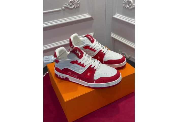 LV snekaers L000063