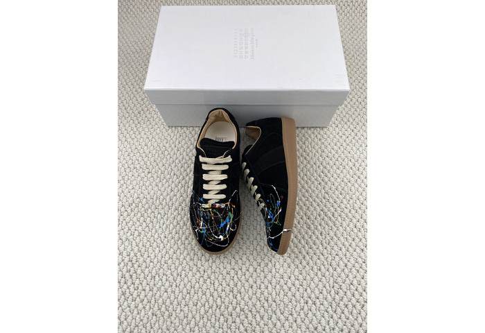 MAISON MARGIELA CALFSKIN S57WS0244