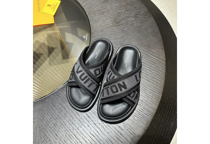 L&V sandal 131