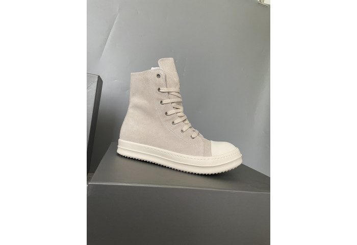 Rick Owe* R0000326