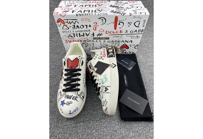 DG Sneaker DG50