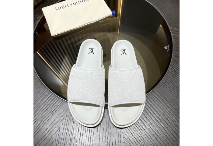 L&V sandal 190