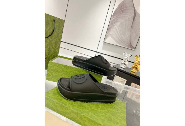 Gucc* Sandal148