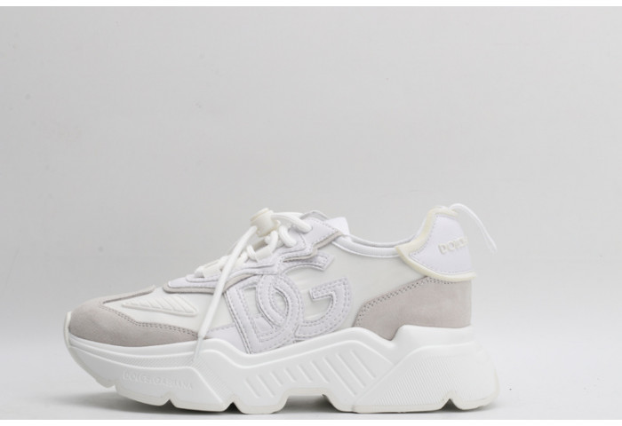 DG Sneaker07