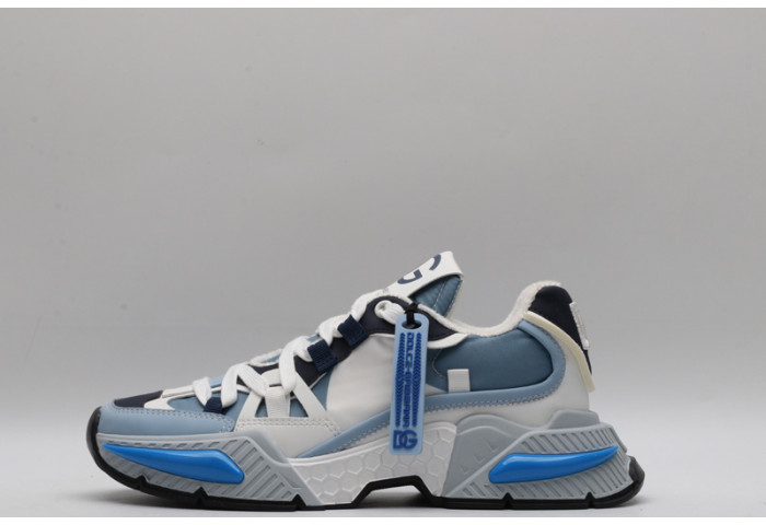 DG Sneaker25
