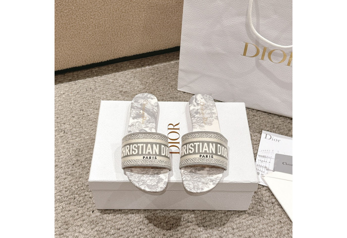Dio* sandals DS49