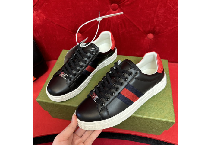 GUCC* ACE SNEAKER ACE94