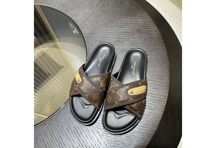 L&V sandal 159