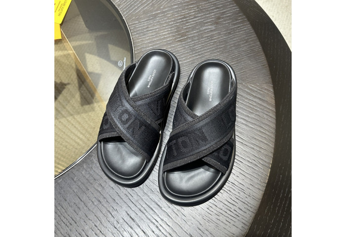 L&V sandal 130