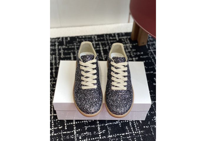 MAISON MARGIELA CALFSKIN S57WS0312