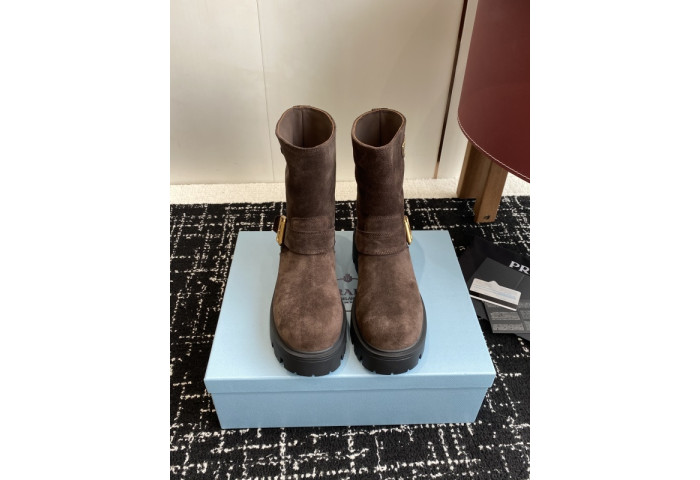 PRAD* boots P227