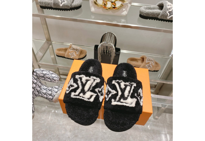 L&V sandal 109