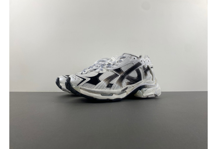 Balenciaga Runner sneaker WRUNG-9010