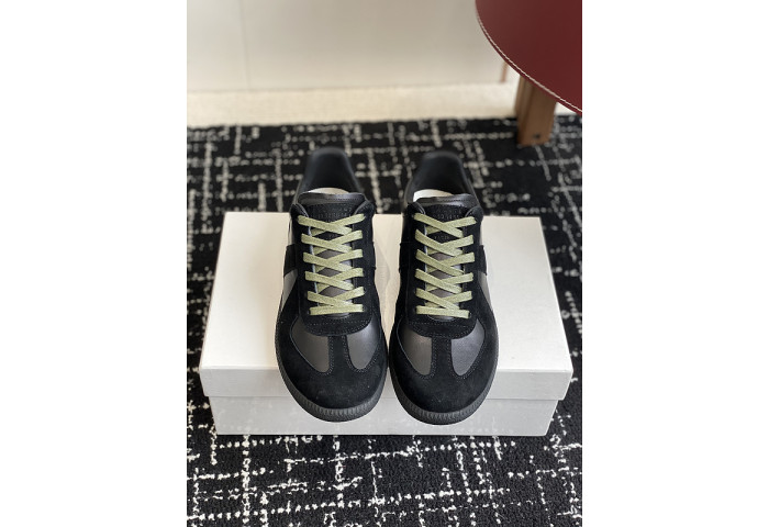 MAISON MARGIELA CALFSKIN S57WS0298