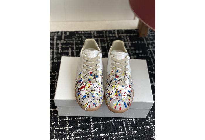 MAISON MARGIELA CALFSKIN S57WS0299