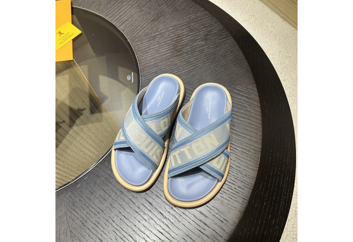 L&V sandal 124