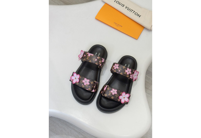 L&V sandal 180
