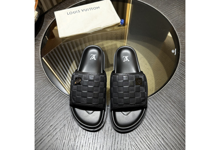 L&V sandal 185