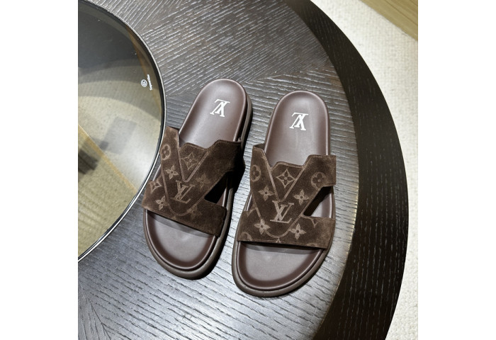 L&V sandal 224