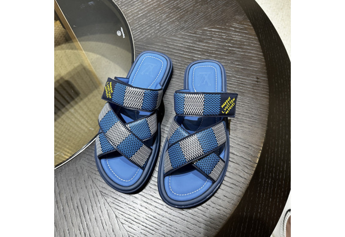 L&V sandal 214