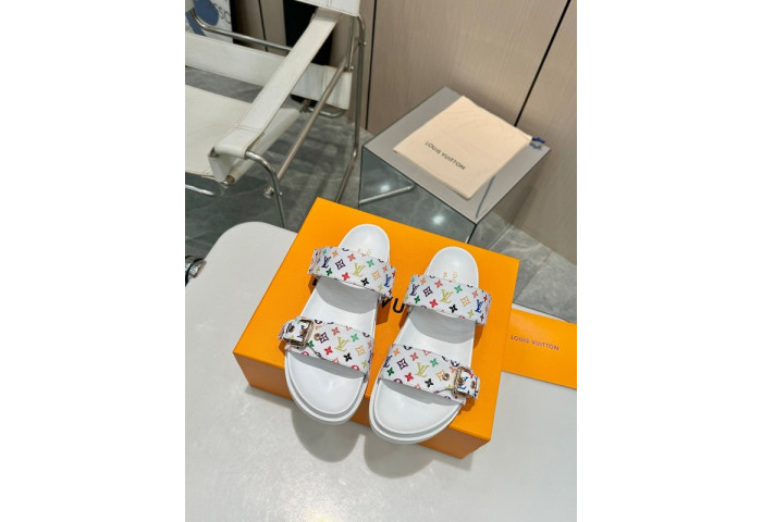L&V sandal 182