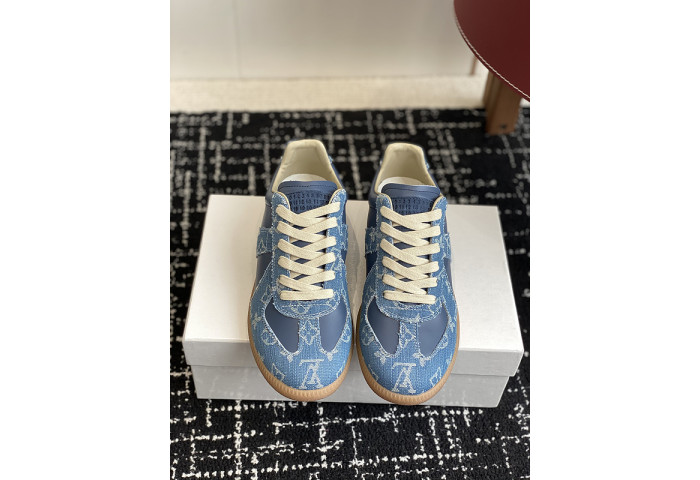MAISON MARGIELA CALFSKIN S57WS0297