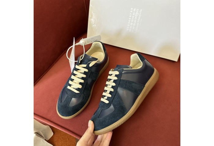 MAISON MARGIELA CALFSKIN S57WS0249