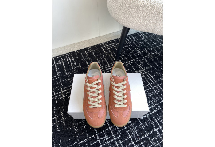 MAISON MARGIELA CALFSKIN S57WS0271