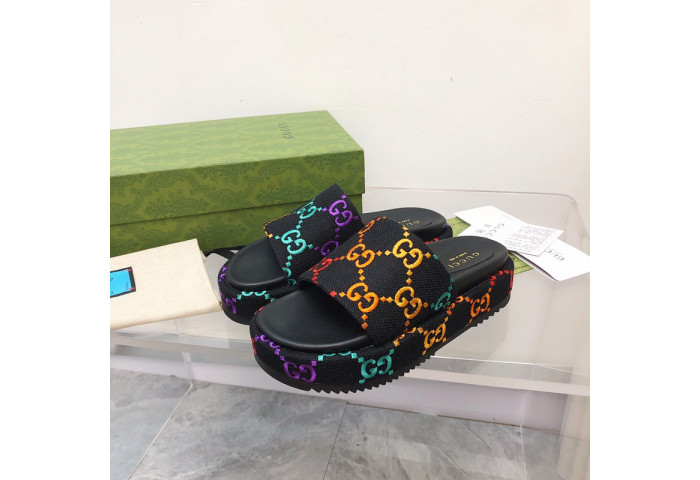 Gucc* Sandal147