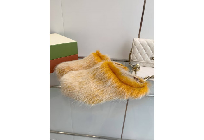 Marni Slides M008