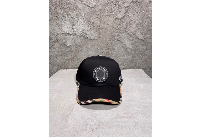 BURB*RRY HAT