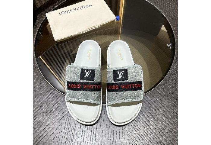 L&V sandal 200