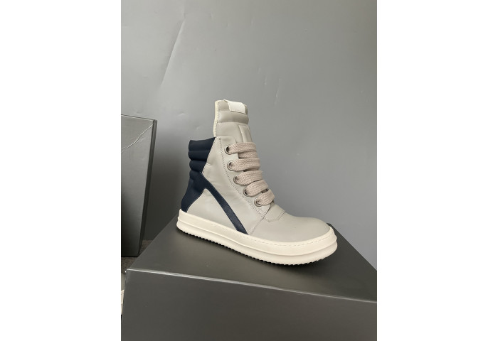 Rick Owe* R0000294