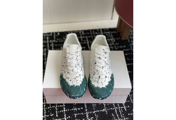 MAISON MARGIELA CALFSKIN S57WS0337