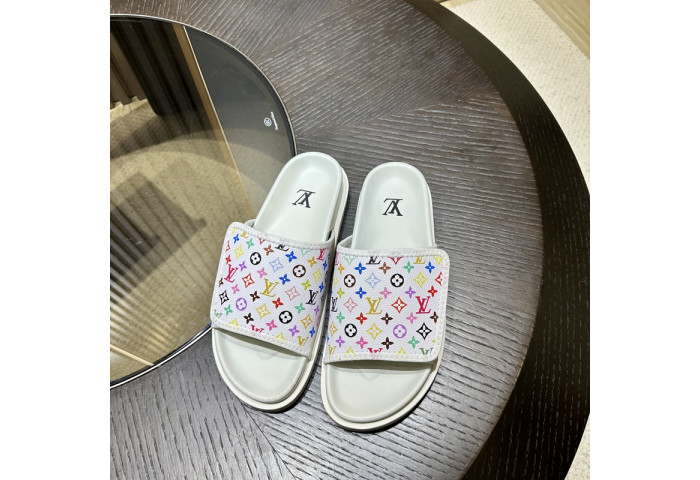 L&V sandal 140