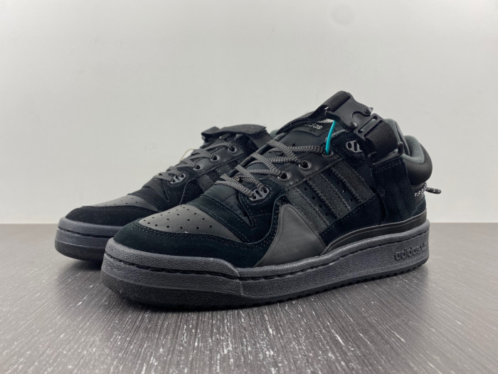Ad Forum 84 Low SAN 1