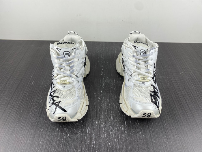 Balenciaga RUNNER 8000064