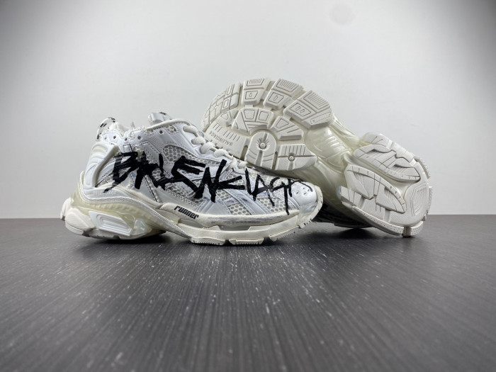 Balenciaga RUNNER 8000064