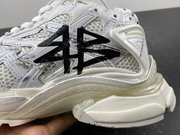 Balenciaga RUNNER 8000064
