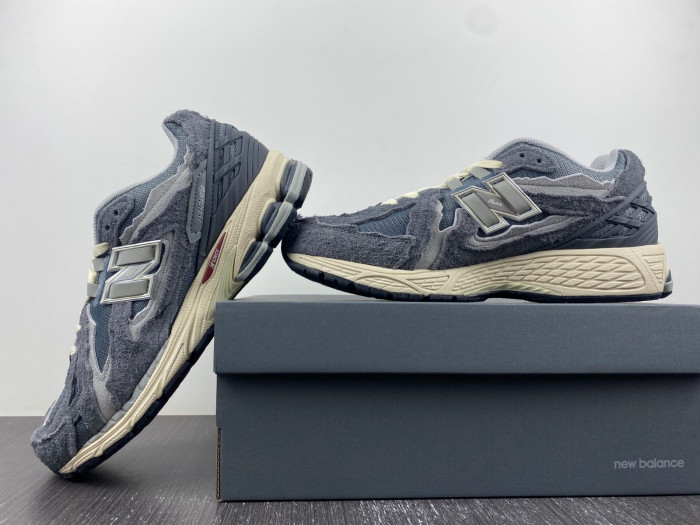 new Balance x WTAPS 2020 DFY26