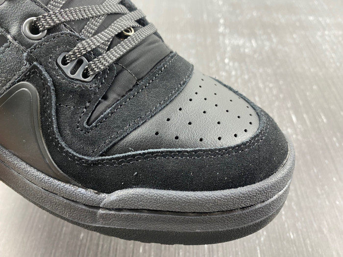 Ad Forum 84 Low SAN 1