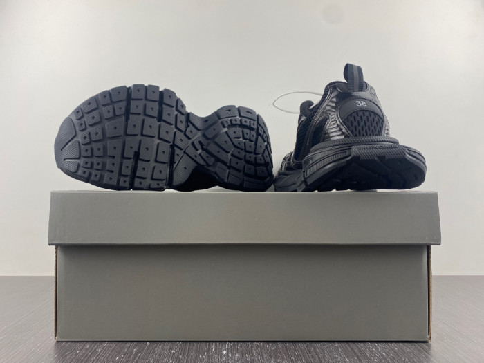 BALENCIAGA 3XL SNEAKER