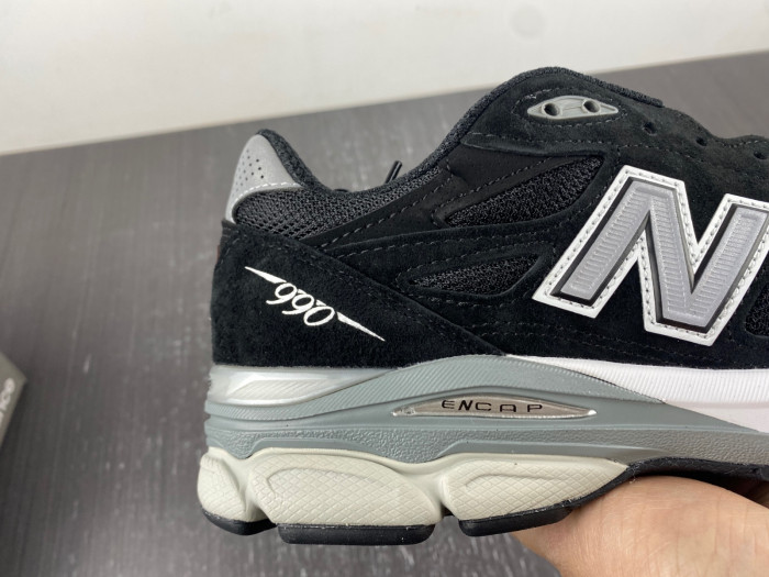 new Balance x WTAPS 2020 DFY23